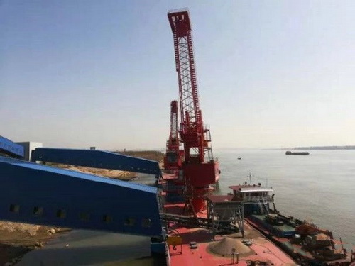 湖北一永久性砂石集并中心建成，總投資約2.5億元，年設(shè)計吞吐量360萬噸