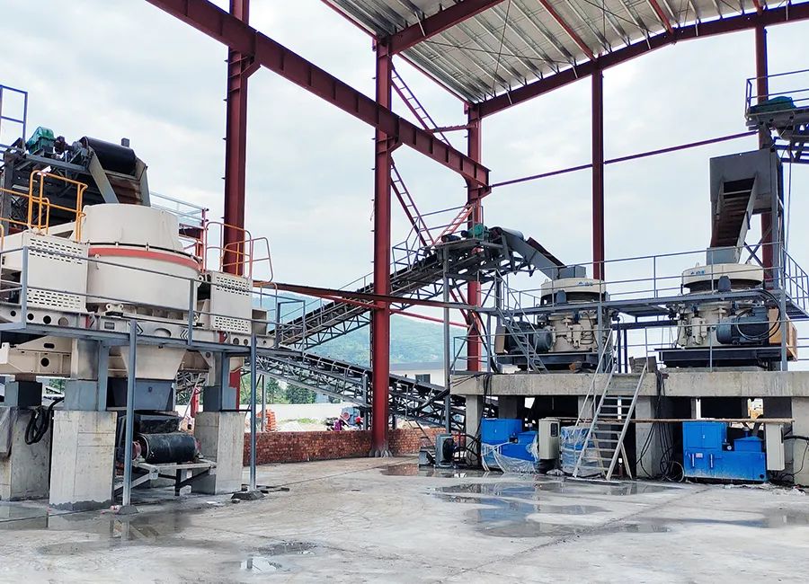 SMS系列多缸液壓圓錐破碎機(jī)，精品骨料生產(chǎn)線的理想選擇