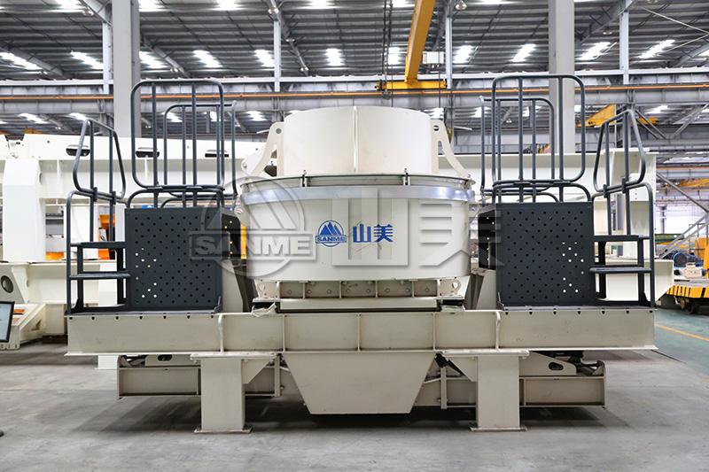 制砂機(jī)出砂率低是什么原因?qū)е碌模? /> 
</p>
<h2>
	  制砂機(jī)出砂率低是什么原因?qū)е碌模?
</h2>
<br />
  <strong>一、<a href='http://m.zdwuliu.com/application/aggregate/Manufactured-sand.html' title='機(jī)制砂' target='_blank'>機(jī)制砂</a>處理物料的硬度：</strong><br />
<br />
  礦物石在生產(chǎn)過程中礦石的本身硬度成為了破碎難度的關(guān)鍵因素。礦石硬度越大密度越大，所以就越難破碎，破碎生產(chǎn)效率越低，也會(huì)對設(shè)備的磨損越大，不僅會(huì)影響制砂機(jī)的生產(chǎn)量，還會(huì)對設(shè)備造成磨損。所以，物料要選擇硬度適中的。<br />
<br />
  <strong>二、制砂物料的粘結(jié)度：</strong><br />
<br />
  物料的粘度越大，就更容易黏結(jié)在制砂機(jī)上面。黏度高的物料黏結(jié)在制砂機(jī)內(nèi)壁上，會(huì)非常影響制砂機(jī)的生產(chǎn)效率。所以，物料在選擇時(shí)，選擇物料黏度較小的物料。<br />
<br />
  <strong>三、物料的含水量：</strong><br />
<br />
  物料的含水量較大時(shí)，容易沾黏在設(shè)備的內(nèi)壁，并且在物料進(jìn)料的過程中很容易會(huì)導(dǎo)致制砂機(jī)堵塞，從而導(dǎo)致制砂機(jī)的生產(chǎn)能力，影響到制砂機(jī)的正常運(yùn)行。所以，當(dāng)我們在選擇物料時(shí)，要控制物料的含水量。要是物料的濕度比較大，可以經(jīng)過風(fēng)吹日曬來盡量降低物料中的含水量。<br />
<p>
	<br />
</p>
<p style=