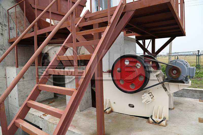 如何提高顎式破碎機(jī)的工作效率？