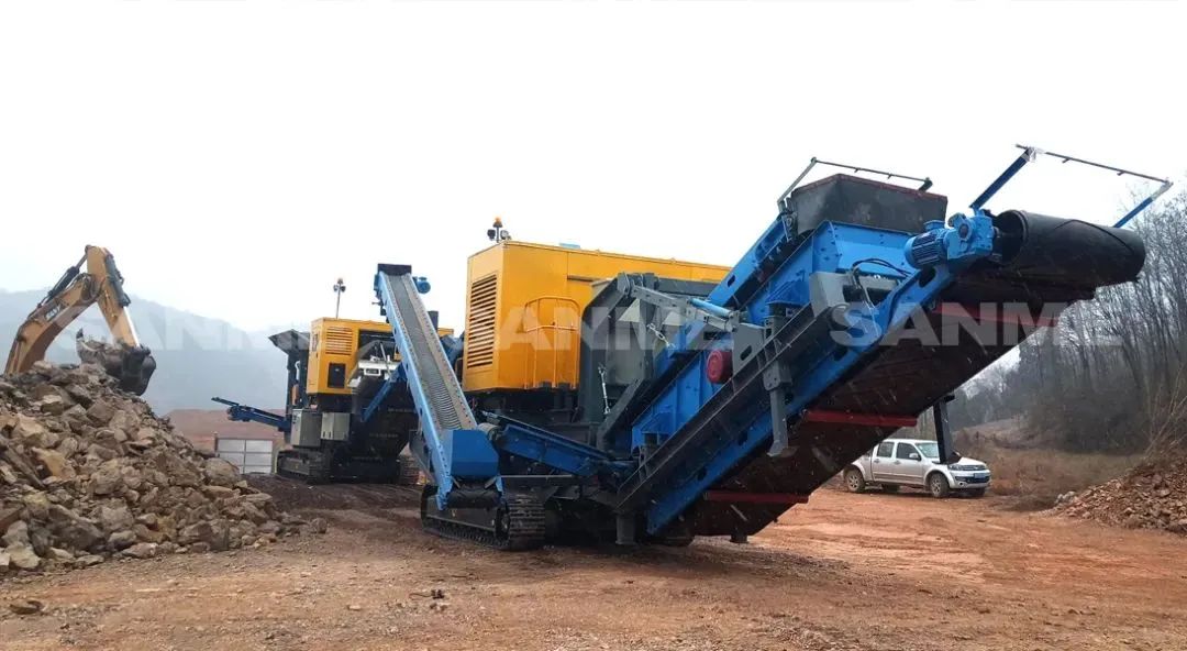 時(shí)產(chǎn)值近600萬(wàn)！山美移動(dòng)式破碎篩分一體站助力江蘇高碳鉻鐵礦破碎項(xiàng)目建設(shè)