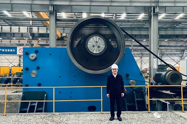 JC771大型歐版顎式破碎機(jī)優(yōu)勢特點(diǎn)